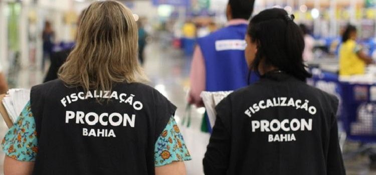 Procon Bahia fiscaliza fornecedores de artigos para petshops