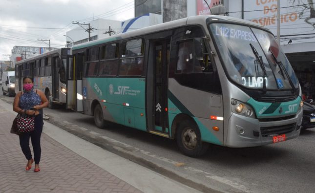 Após greve, ônibus da Rosa voltam a circular em Feira de Santana