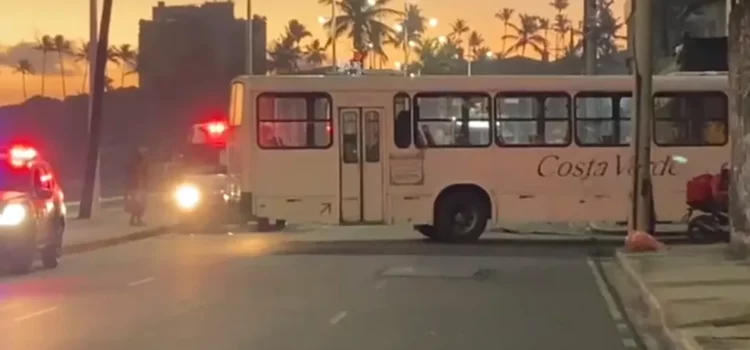 Mesmo com segurança reforçada, ônibus continuam suspensos em bairros do Complexo do Nordeste de Amaralina