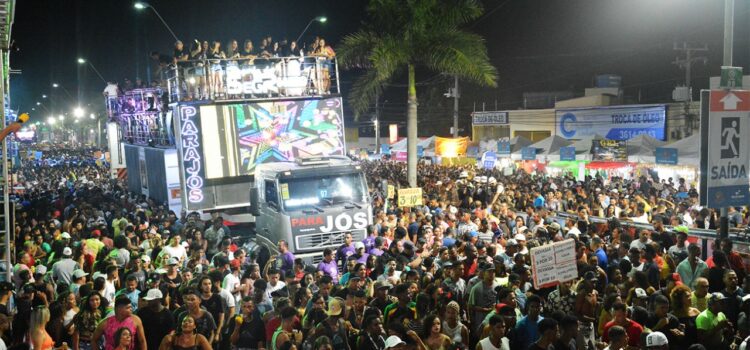 Sindicato cobra diálogo sobre funcionamento do comércio no feriado de Tiradentes, 2º dia da Micareta