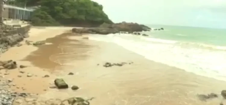 Corpo é encontrado em praia na Ilha de Itaparica; suspeita é que seja de adolescente que despareceu ao entrar no mar em Salvador
