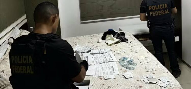 Três pessoas são presas em operação da PF contra grupo especializado em fraudes na retirada da CNH na Bahia