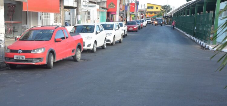 Prefeitura revitaliza pavimentação no entorno da praça Macário Barreto