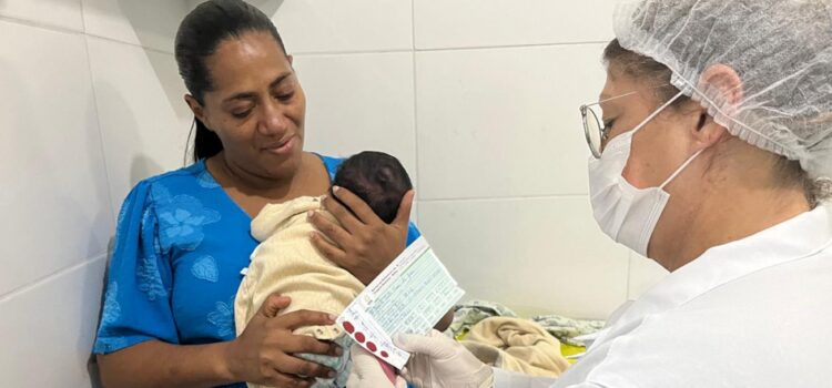 Hospital da Mulher reforça importância do Teste do Pezinho