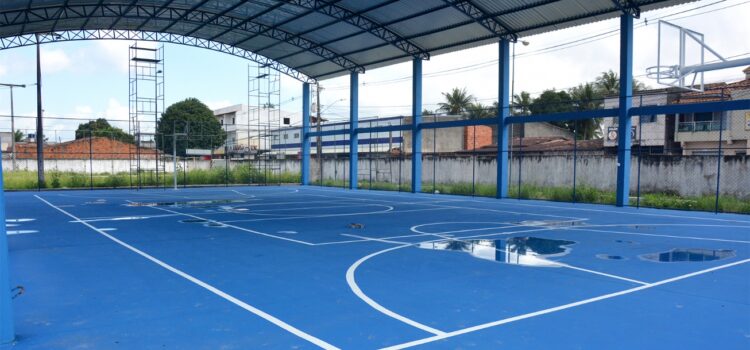 Quadras esportivas das Estações Cidadania-Cultura estão sendo reformadas pela Prefeitura