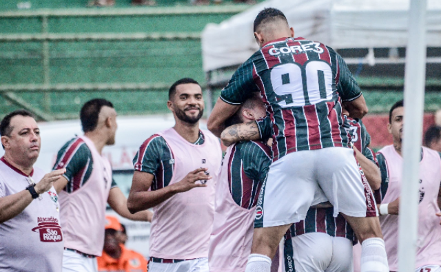 Fluminense de Feira vence Leônico e encara o Porto nas semifinais