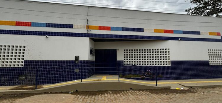 Escola Municipal Florêncio Bispo será entregue totalmente reformada na Candeia Grossa, nesta 5ª