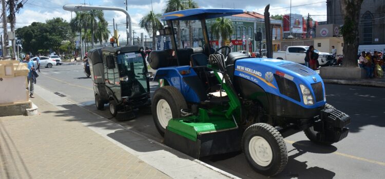 Novos equipamentos para zeladoria da cidade foram incorporados na limpeza pública