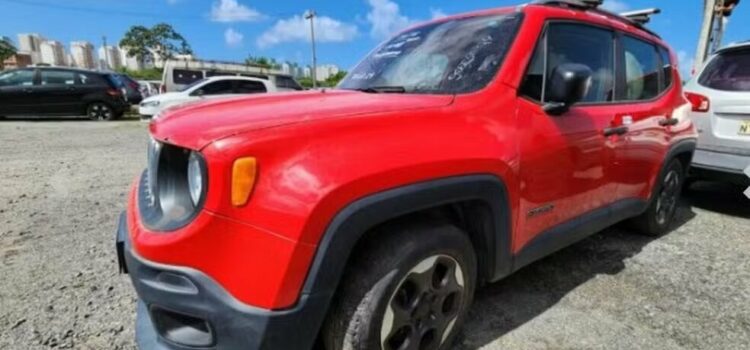 Transalvador realiza leilão online e tem Jeep Renegade com lance mínimo de R$ 9 mil; veja como participar