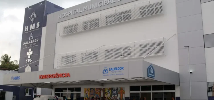 Hospital oferece cirurgias gratuitas de redução de mamas em Salvador; saiba como ter acesso