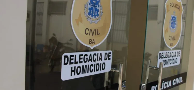 Triplo homicídio, corpo em lixeira: pelo menos sete mortes violentas são registradas em Salvador e Camaçari em quarta-feira violenta