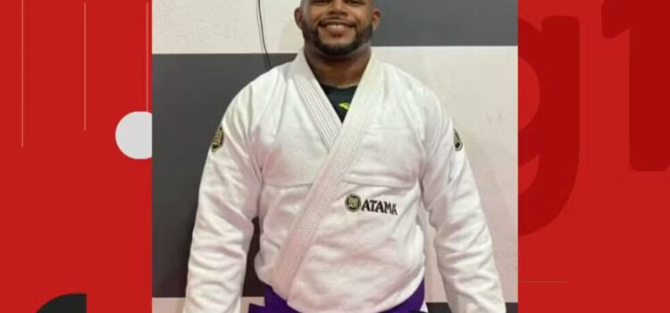 Lutador de jiu-jitsu morre após ser atropelado por carro enquanto fazia caminhada em acostamento na Bahia