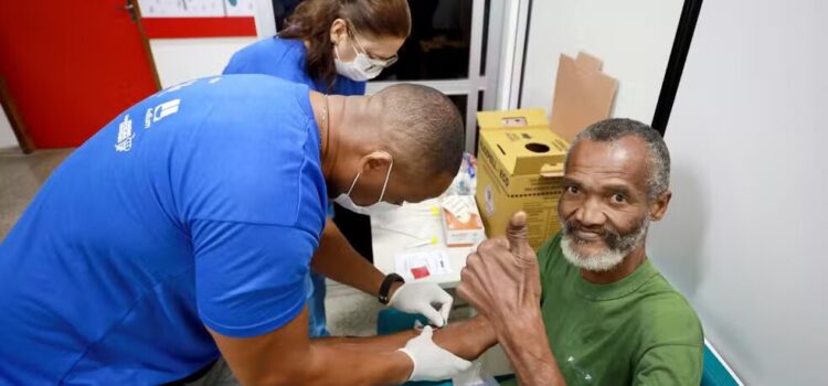 Novembro Azul: Mutirão com mais de 3.200 vagas para consultas e exames é realizado em Salvador