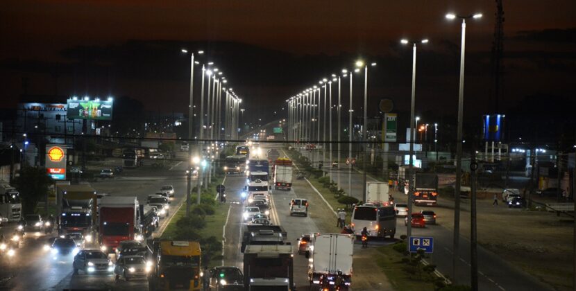 Projeto Luz da Gente modernizou quase 100% da iluminação pública em Feira