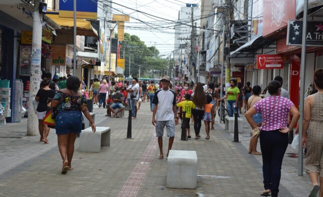 Novo piso salarial e mudanças no feriado do comerciário em Feira de Santana