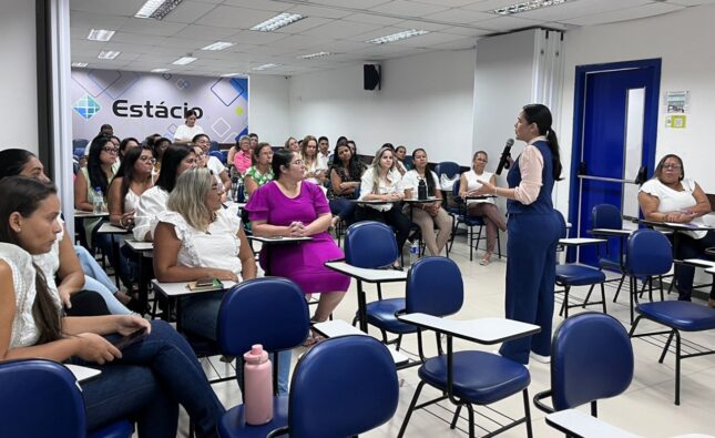 Profissionais da Atenção Básica participam de palestra sobre cuidados emocionais