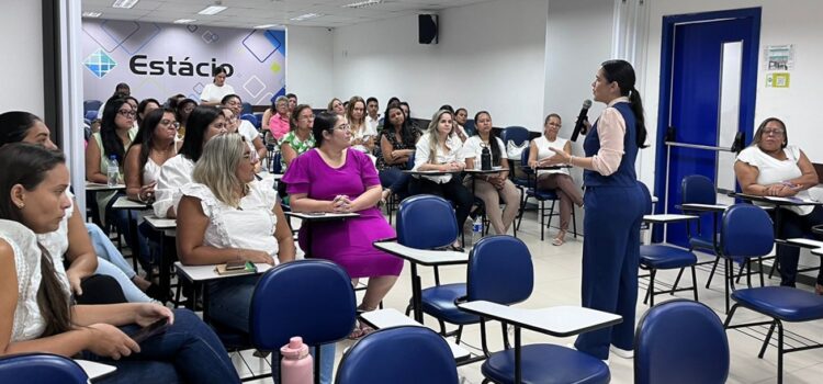 Profissionais da Atenção Básica participam de palestra sobre cuidados emocionais