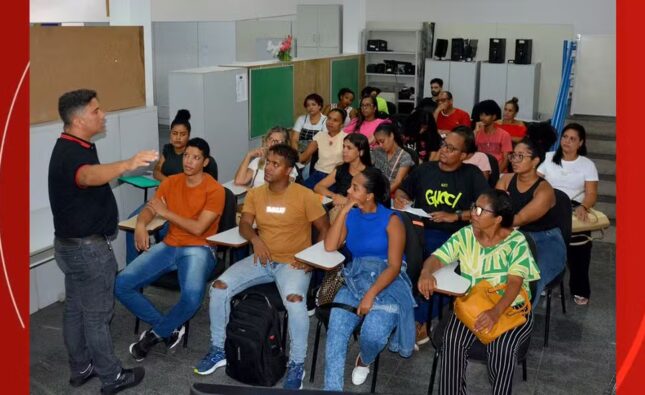 Casa do Trabalhador oferece treinamento em Feira de Santana para quem deseja se sair bem nas seleções para empregos