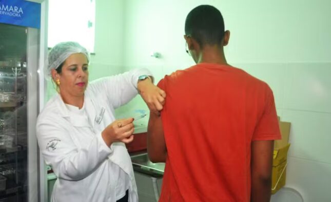 Dia D de vacinação contra dengue será realizado em Feira de Santana; confira datas;