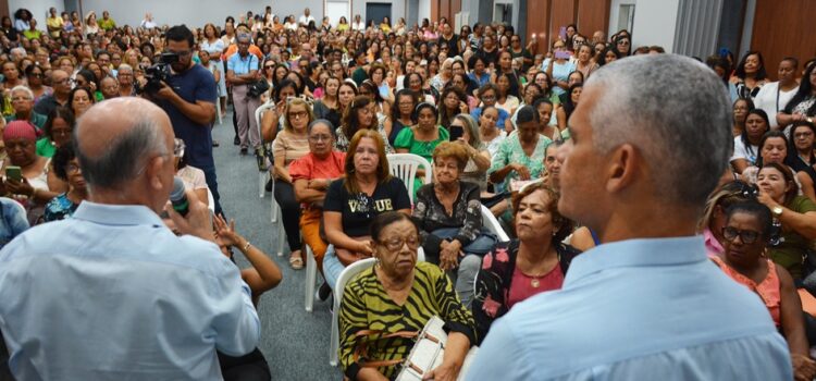 José Ronaldo autoriza chamamento público para venda de precatórios visando antecipar crédito