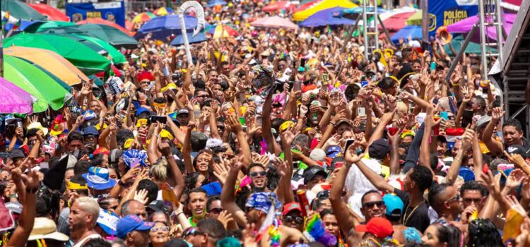 Carnaval 2025: feriado ou ponto facultativo? Ganho em dobro se trabalhar? Entenda direitos