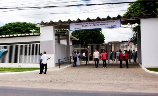 Adolescentes acusados de matar ciclista em assalto na Bahia são condenados a internação por três anos